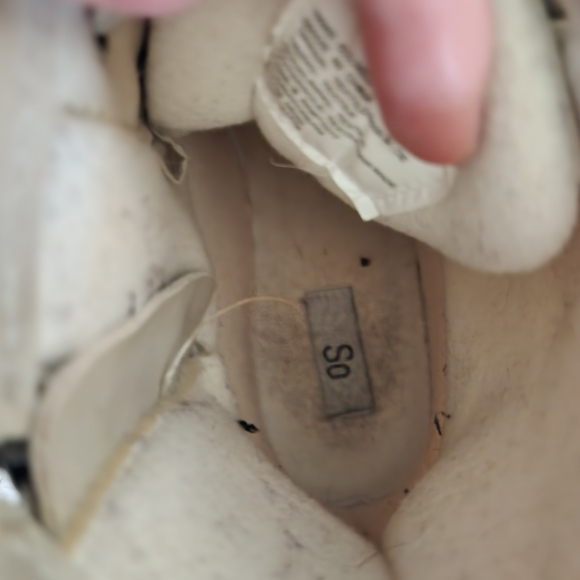 SO Cream Quilted Duck Boots Size 6.5 - Picture 4 of 4